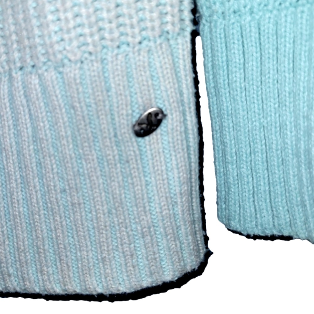 AEO Sweater - Crew neck - blue with hints of pink - Medium - Picture 2 of 8